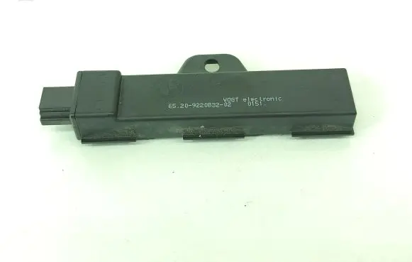 BMW 5 F10 F11 Keyless system antenna 9220832