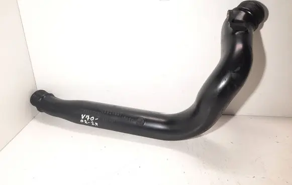 Volvo V70 Intercooler hose/pipe 8624887