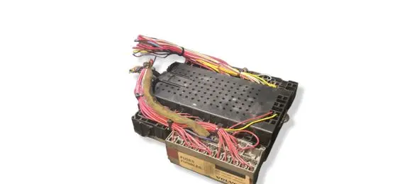 Volvo V70 Fuse box set 8645410 00W463
