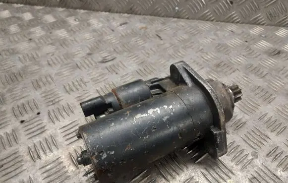 Volkswagen PASSAT B6 Starter motor