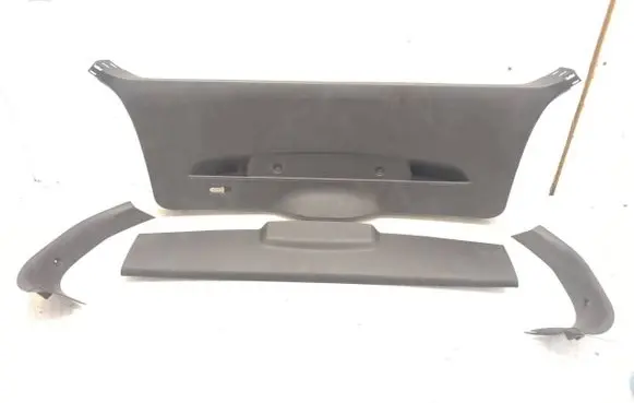 BMW 1 E81 E87 Tailgate/boot cover trim set 7169975 15054410 7074688