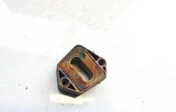 Skoda Octavia Mk1 (1U) Radiator mount bracket 1j0806157a