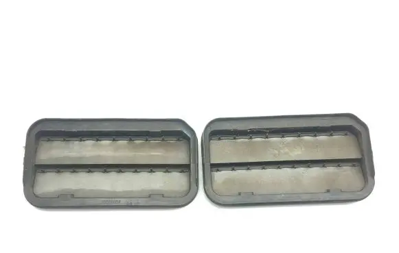 Opel Insignia B Quarter panel pressure vent 13588034