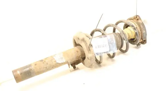 Volkswagen Jetta V Front shock absorber with coil spring