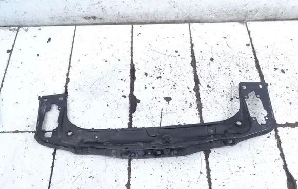 BMW 1 F20 F21 Top upper radiator support slam panel 7245786 51647245786