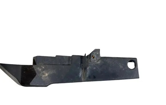Honda CR-V Fender mounting bracket 74206SWWG 74206SWYG