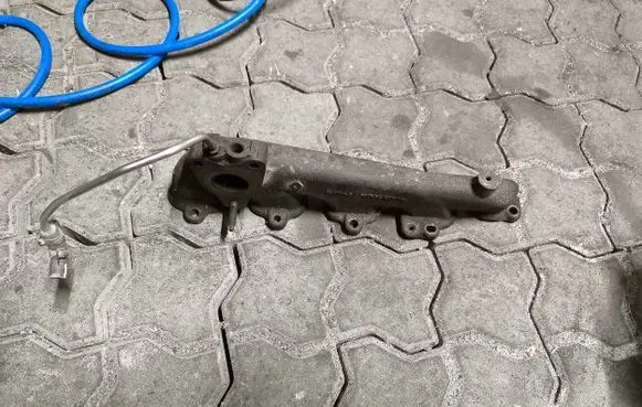 Renault Trafic III (X82) Exhaust manifold 636222700