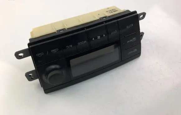 Mazda Premacy Interior fan control switch NM01CB82B