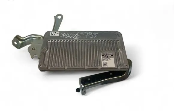 Toyota RAV 4 (XA40) Engine control unit/module 8966142K80