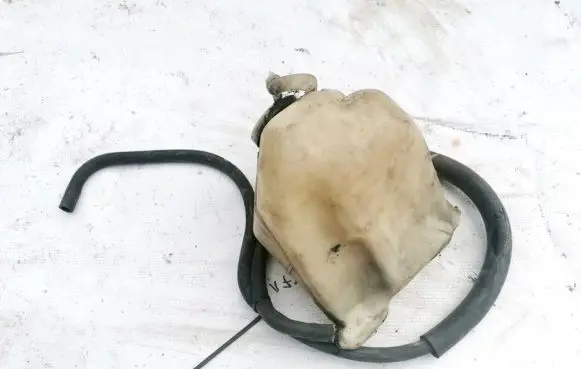 Mazda 323 F Coolant expansion tank/reservoir 823021120 823021-120