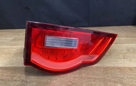 Jaguar F-Pace Tailgate rear/tail lights HK8315K273