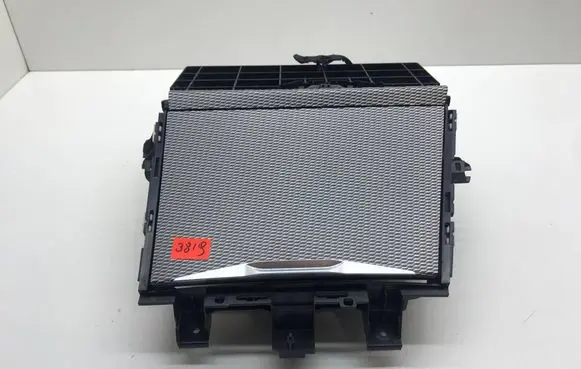 BMW 3 G20 G21 Glove box central console 6806795 83313101 187013000234