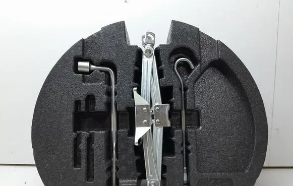 Honda Civic Tool box 