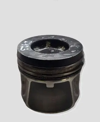 Nissan Qashqai Piston R9M