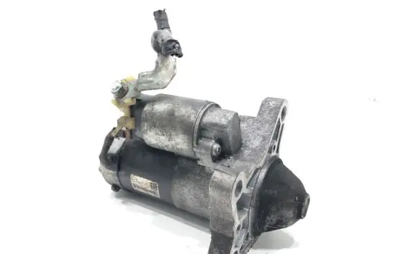 Mazda CX-5 Starter motor M001T81582