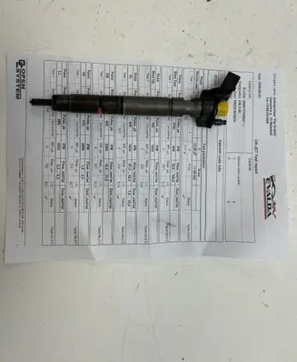Audi A7 S7 4G Fuel injector 0445117029