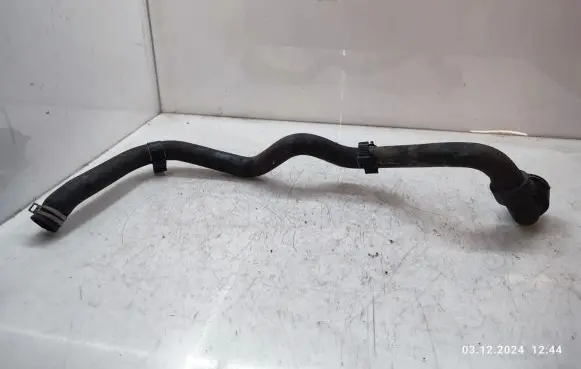 Volvo V70 Engine coolant pipe/hose 31338810