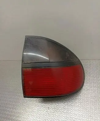 Renault Laguna I Rear/tail lights 7700820051 2225