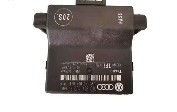 Volkswagen PASSAT B7 Gateway control module 1K0907530P 403948 1K0907951