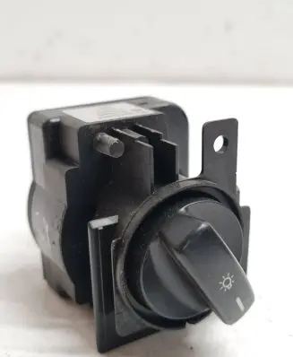 Mercedes-Benz A W169 Light switch 1695451004 32220101 0103909