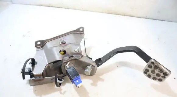 Honda Civic X Clutch pedal 