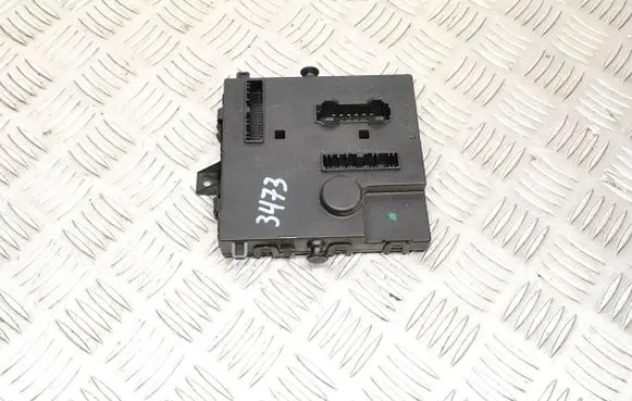 Renault Twingo II Comfort/convenience module 8200874481A BCMX44L2 00401560B0
