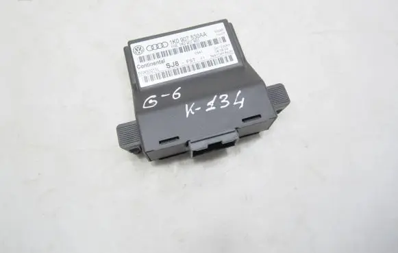 Volkswagen Golf VI Gateway control module 1K0907530AA 1K0907951