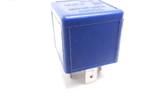 Opel Astra G Hazard warning light relay 24432614 V23134K52X402