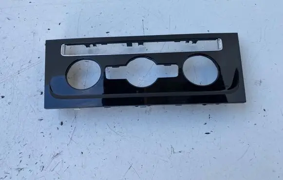 Volkswagen Golf VII Climate control/heater control trim 5G1863100B