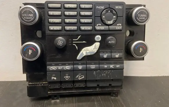 Volvo XC60 Climate control unit 30782904 08W39E05 M3395100141