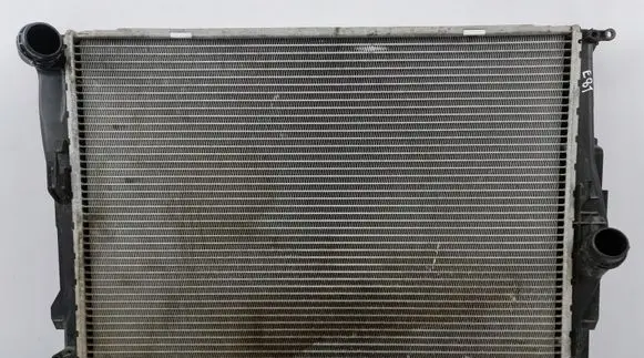 BMW 1 E81 E87 Coolant radiator 2374656