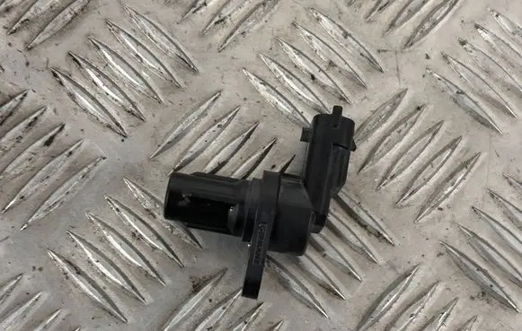 Maserati Ghibli Camshaft position sensor 0232103076