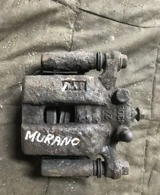 Nissan Murano Z50 Rear brake caliper