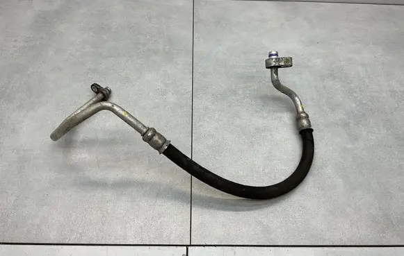 Volkswagen PASSAT B8 Air conditioning (A/C) pipe/hose 3Q0816721G