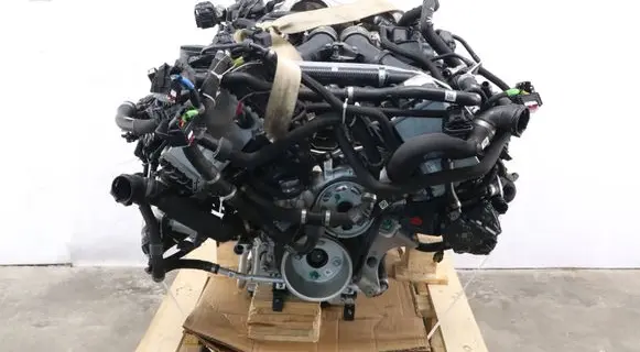 BMW M5 Engine S68B44A 5A6F129 11005A6F129