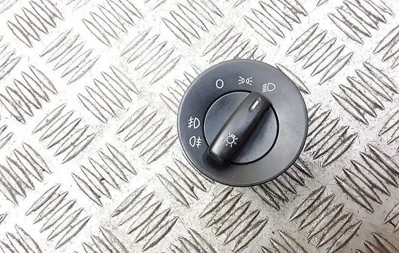 Light switch