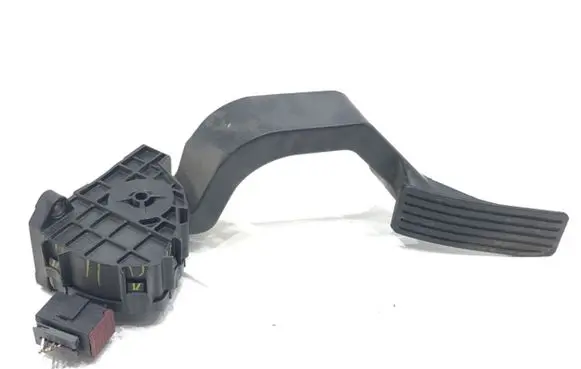 Jeep Cherokee Accelerator throttle pedal 04581652AC