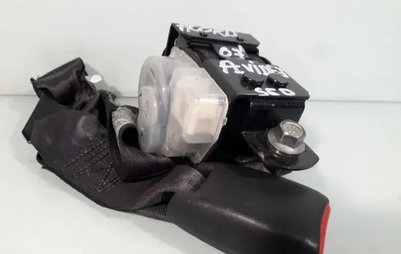 Honda Accord Middle seatbelt (rear) 