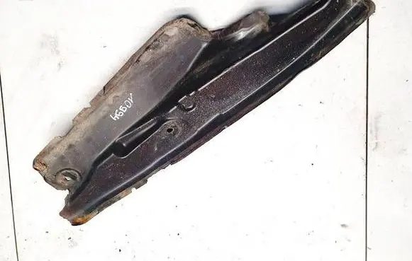 Volkswagen Jetta V Other exterior part 1K5821112