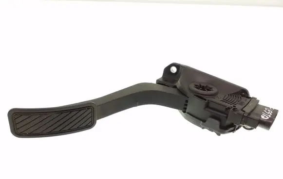 Ford Fiesta Accelerator throttle pedal 8V219F836AB