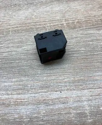 Volkswagen Golf IV Electric window control switch 3B0959855B