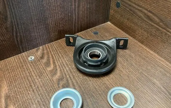 Mercedes-Benz Vito Viano W639 Prop shaft support center bearing 6394101081 A6394101081