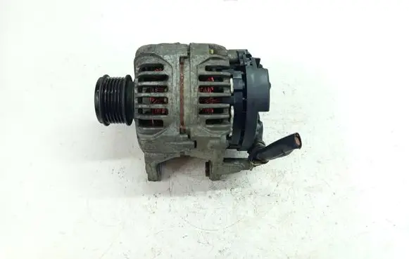 Volkswagen Golf IV Generator/alternator 038903023L