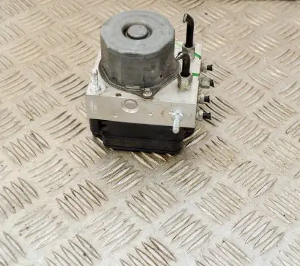 Nissan Qashqai ABS Pump