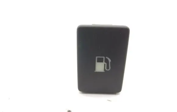 Toyota Avensis T270 Fuel tank opening switch 