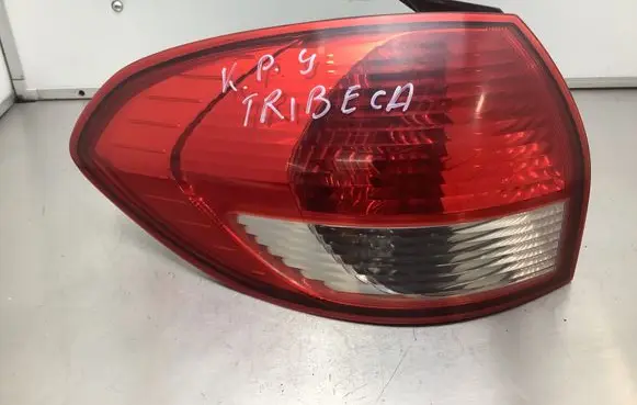 Subaru Tribeca Tailgate rear/tail lights A046695