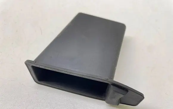 Mercedes-Benz E W212 Dashboard storage box/compartment A2046830075 0005032592