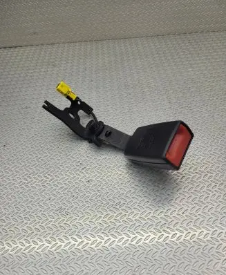 Mercedes-Benz E A207 Rear seatbelt buckle A2078600469