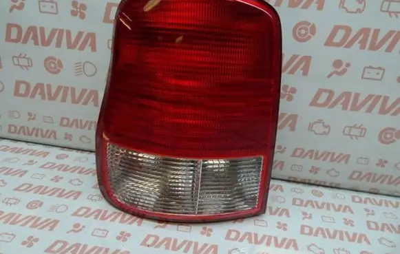 KIA Sedona Rear/tail lights OK53A-51140