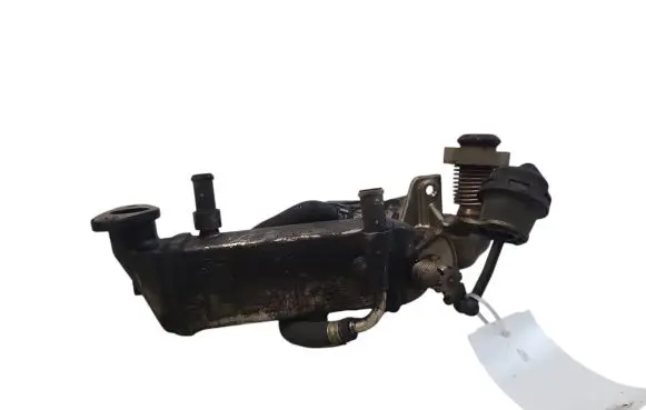 BMW 3 E90 E91 EGR valve 781016603 R8998003